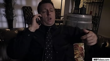 Preview 1 of Sex Body Girls Xxx - Politican&#039_s wife fucks the scandal journalist