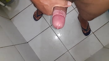 Preview 4 of Fat Dad Home Videos - Punheta de manh&atilde_