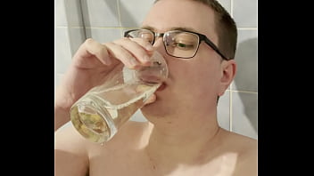 Preview 4 of Africa Xxx Videos Com - Gay boy dirnking glass of pee
