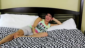 Preview 3 of Young Tiny Amateur Sucking - Horny Mickey Ramirez Loves To Please His Lover In Bed