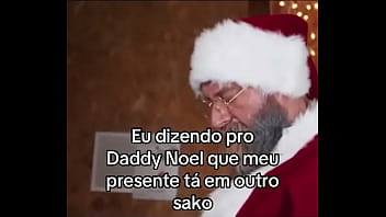 Preview 3 of Anorexic Lesbian - o que eu quero pro papai noel
