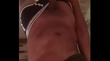 Preview 2 of Anjelica Black Cock - Novinho batendo uma