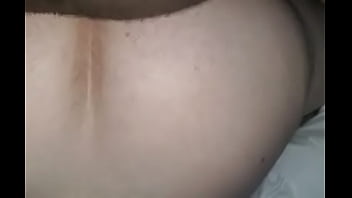 Preview 4 of Mom Son Porn Xnxx - Neg&atilde_o urso gozou 3x no meu cu