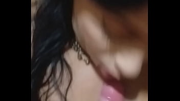 Preview 2 of Privat Ffm - Pamela voltando de f&eacute_rias com muita vontade de mamar