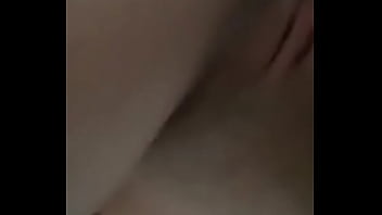Preview 1 of Only Boob Choosing Sexy Video - Novinha dando no banheiro