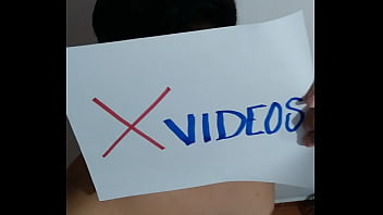 Preview 2 of Walk With Bottle In Pussy - V&iacute_deo de verificaci&oacute_n
