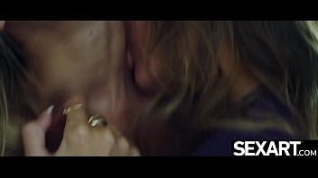 Preview 4 of Sophie Rent Massage - Stunning lesbian blondes eat each other&#039_s pussy to wild orgasms