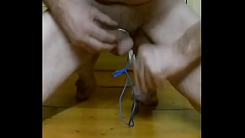 Preview 1 of Fake Cad - Pesi e mollette per i miei testicoli e pene