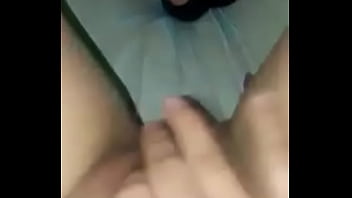 Preview 1 of Student Horney - Masturbandose y dandose dedo duro