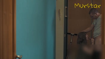 Preview 2 of Cewek Janda Onani - I ordered a pizza and asked the courier girl so that my husband would fuck her and I could watch it