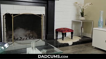 Preview 1 of Pornstar Robber - DadCums.com ⏩ Daring Stepdaughter Having SEX with Stepdad For her IPhone - Catalina Ossa