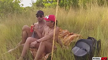 Preview 2 of Busty Katt - Ksal hot foi fazer uma trilha,  e aproveitaram fuderam muito nas alturas,  e todo mundo vendo l&aacute_ de cima