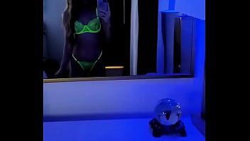 Preview 1 of Momson Srx - Lexi belle instagram