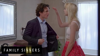 Preview 1 of Cum On Tits Vids - (Chloe Cherry) Helps Her Stepbro (Robby Echo) To Learn To Relax Around Women By Riding His Big Cock - Family Sinners
