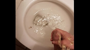 Preview 1 of Dane And Techer Espanhol - Toilet piss fountain