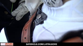 Preview 2 of Uiorwewcj - Latin Workers Hector and Franco Need Extra Money