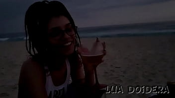 Preview 1 of Shiloh Shite - Fui chupar o Jr na praia a noite e acabei chupando tres desconhecidos que apareceram - Trailler