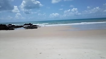 Preview 1 of Two Girl Sex Mom - Clara Brazil peladinha na praia deserta