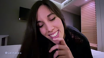 Preview 3 of Trick Massage Porn - Tu madrastra es tu estrella porno personal