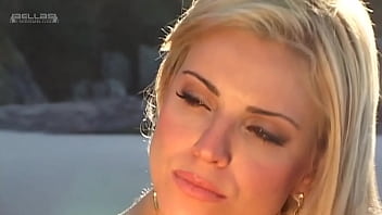 Preview 4 of Korea Sex Bivio - Fernanda Abra&atilde_o (Loira da Laje)