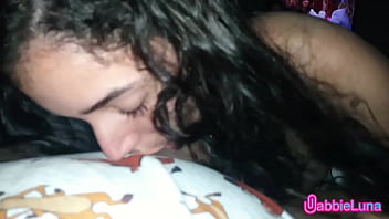 Preview 1 of 10 Year Gurls - Fui na Casa do Meu Amigo,  N&atilde_o Resisti,  e Dei Gostoso o Meu Cu pra Ele!