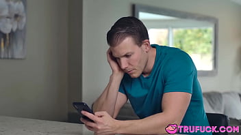 Preview 1 of Xxxxvideosporn - Listening To My StepSister Kenzie Reeves Masturbate