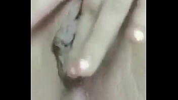 Preview 3 of Lesbian Daughter Licks Moms Clit - 91国产自拍极品性奴母狗被网友粉丝群P颜射口交调教速插