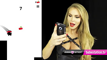 Preview 4 of Student Ella Sharing - Scream Go Hero prank with Marni Moore