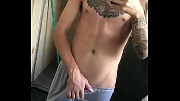 Preview 1 of Full Hd Xxnx Dp Video 1080 - Novinho gostoso do Instagram