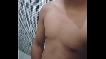 Preview 4 of Df6 1st Time Vergan Break - O Edward no banheiro v&iacute_deo colado