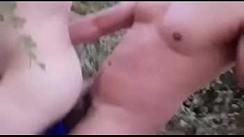 Preview 3 of Latina Fucking In Jungle Outdoor - Dotado arrombando o passivo !