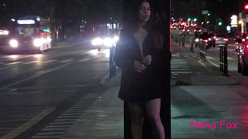 Preview 1 of Xxx Sexy Rani Girl - Atriz porn&ocirc_ Manu Fox nua e tocando siririca na Avenida Paulista (Produ&ccedil_&atilde_o Rubens Badar&oacute_)