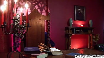 Preview 1 of Qiz Eshshak Sexx - My big tits secretary Eva Angelina fucked me after work