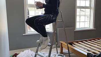 Preview 1 of Greek Paula7 - Painter and decorater shoots a load while on the job