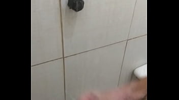 Preview 1 of Step Mom Sleeping Sex Son - Tirando a poeira desse canal aqui rsrs