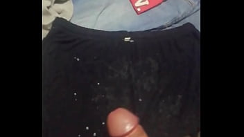 Preview 3 of Sukranu Porn In - Desechada en short mequeado