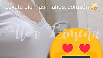 Preview 1 of U S A Xnxx - Lavandome las manos...