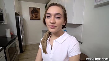 Preview 2 of Vidio Bokeb Cupi Cupita - step Brother Convinces His to Do to Him a Nasty Blowjob - Sera Ryder