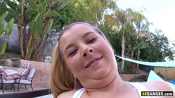Preview 1 of Peck Sil - Texan Girl Has Huge Pair Of Tits And She Loves It Hard