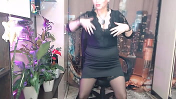 Preview 1 of Sb 2 - Capture of a strong dick with a pearl necklace and other cute pranks of a mature married couple)) Only hot close-ups!