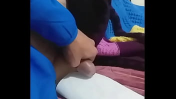 Preview 3 of Ivan E Karla - Amigo muestra su pene gordo..y grueso