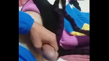 Preview 1 of Ivan E Karla - Amigo muestra su pene gordo..y grueso