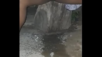 Preview 4 of Blacked Xxxx Hd - mijando no meio da rua dimadrugada