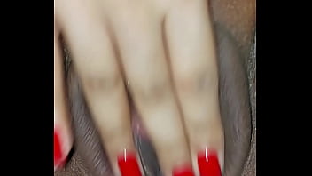 Preview 4 of Bye Big Tits - Delicia casada se masturbando para seu macho