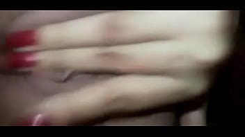 Preview 1 of Tassia Lins - Minha prima mostrou tudo para mim