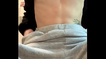 Preview 2 of Also Jins - ich war so geil und pisste mich ein bis zum orgasmus