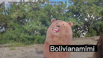 Preview 2 of Shuuby Teen - O ursinho participou na surubinha com meu uber guia tur&iacute_stico em brasilia   Quer ver o video completo? Bolivianamimi.tv