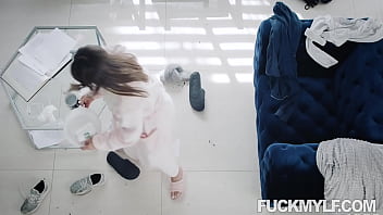 Preview 1 of 69 Possion Licked Pussy - Stepmom Havana Bleu Fucked Spoiled Stepson