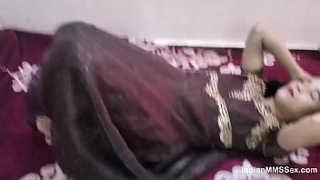 Preview 2 of Moti Woman Ka Boor - Married Indian Couple Having Fun,  Fun Fun Mai Chudai