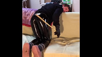 Preview 3 of Therunangi - Fetisch mit Lederhose